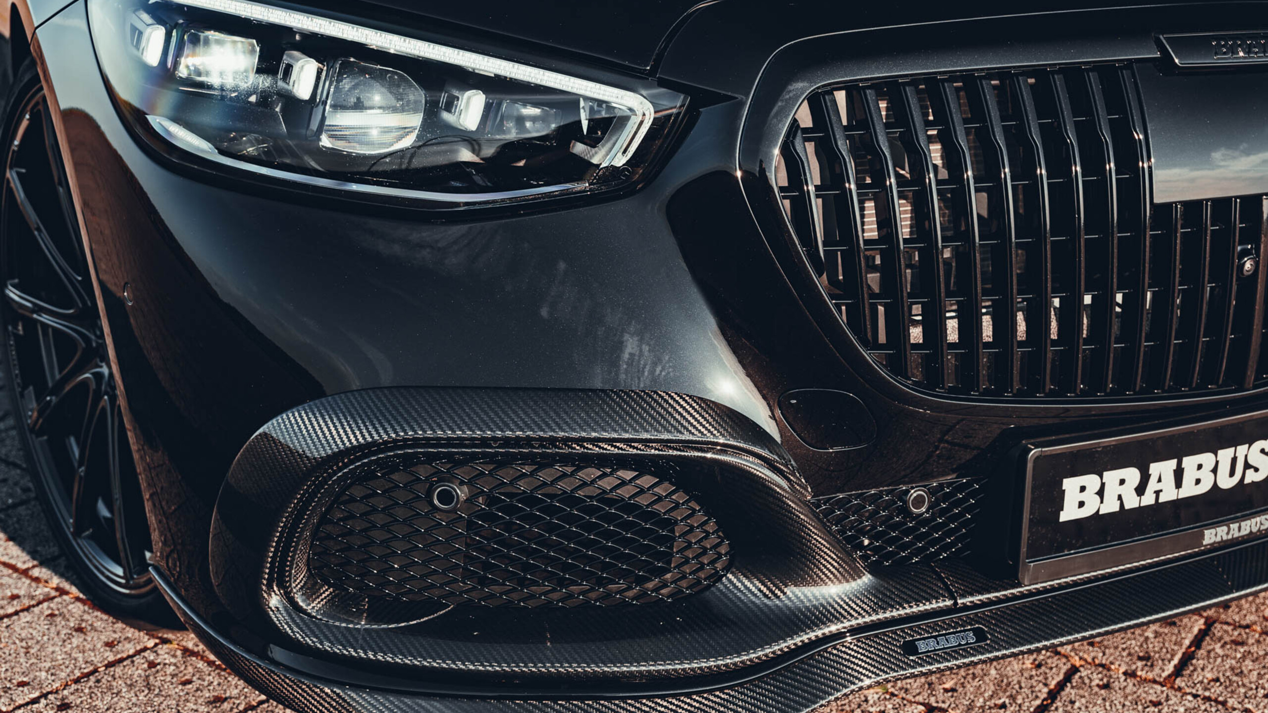 BRABUS 850 - Mercedes-Maybach S 680 - Supercars - Cars - BRABUS