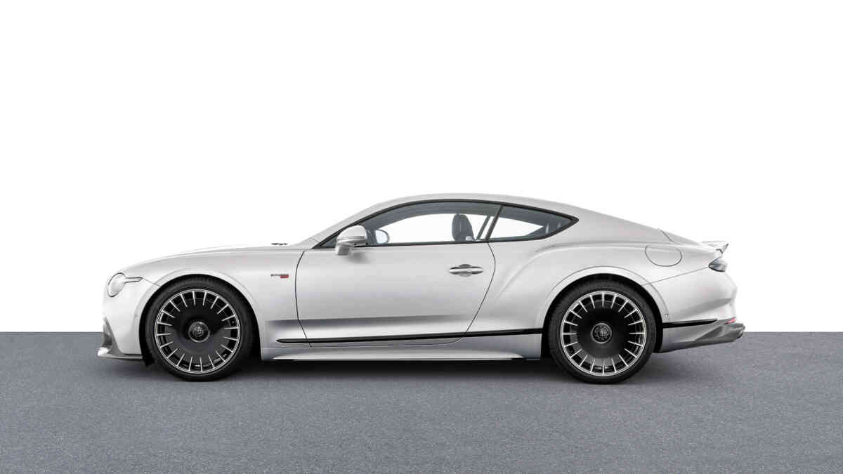 BRABUS 900