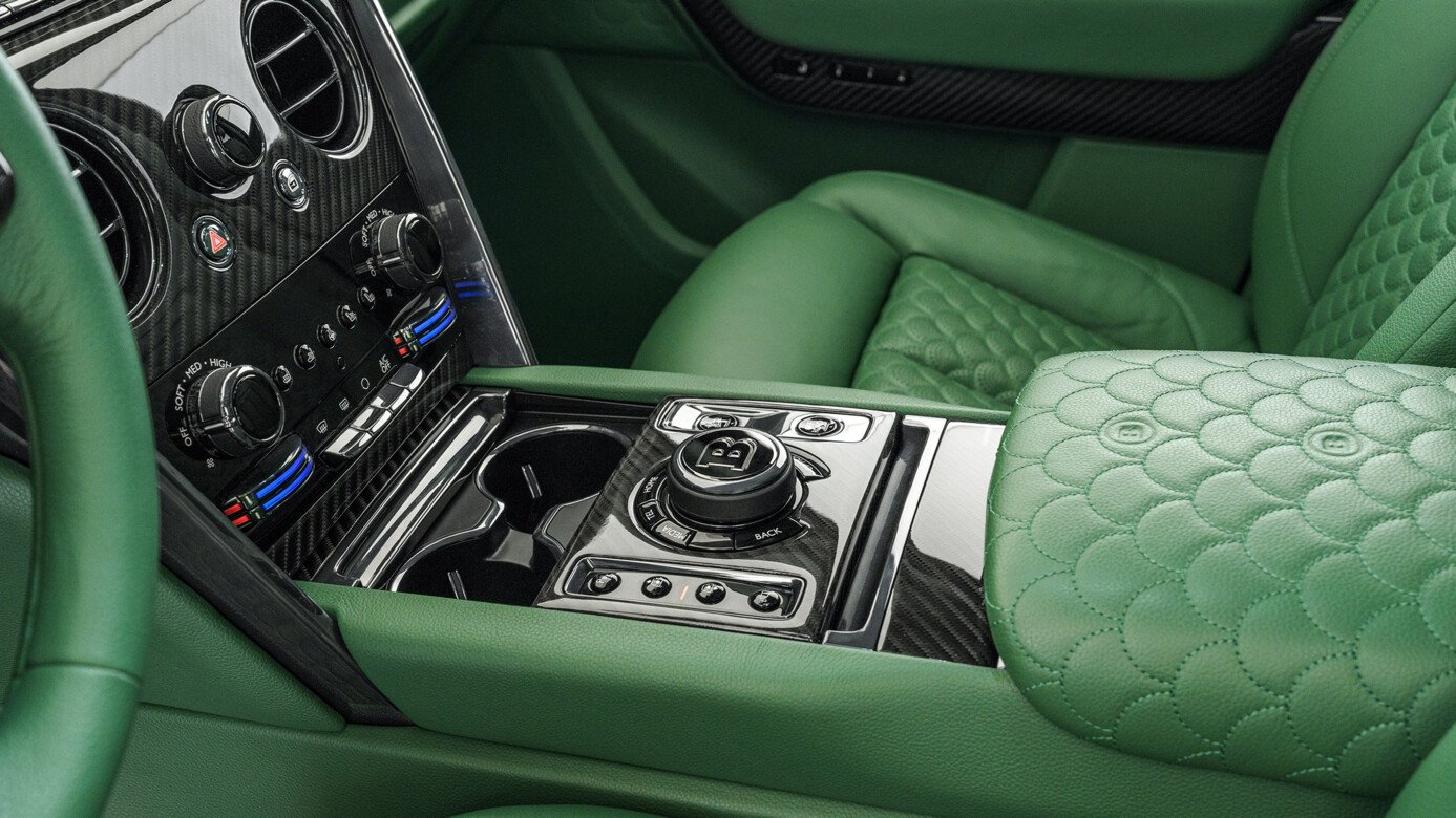Signature Carbon Package Interior - Series II 0