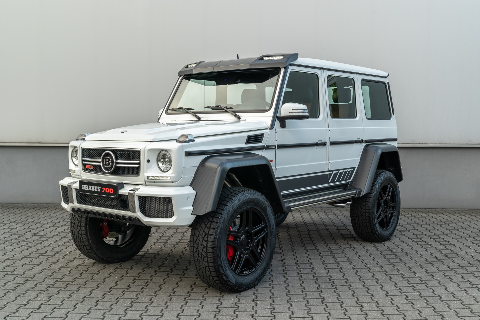 Brabus 700 4x4 Mercedes Amg G63 Cars4sale Brabus