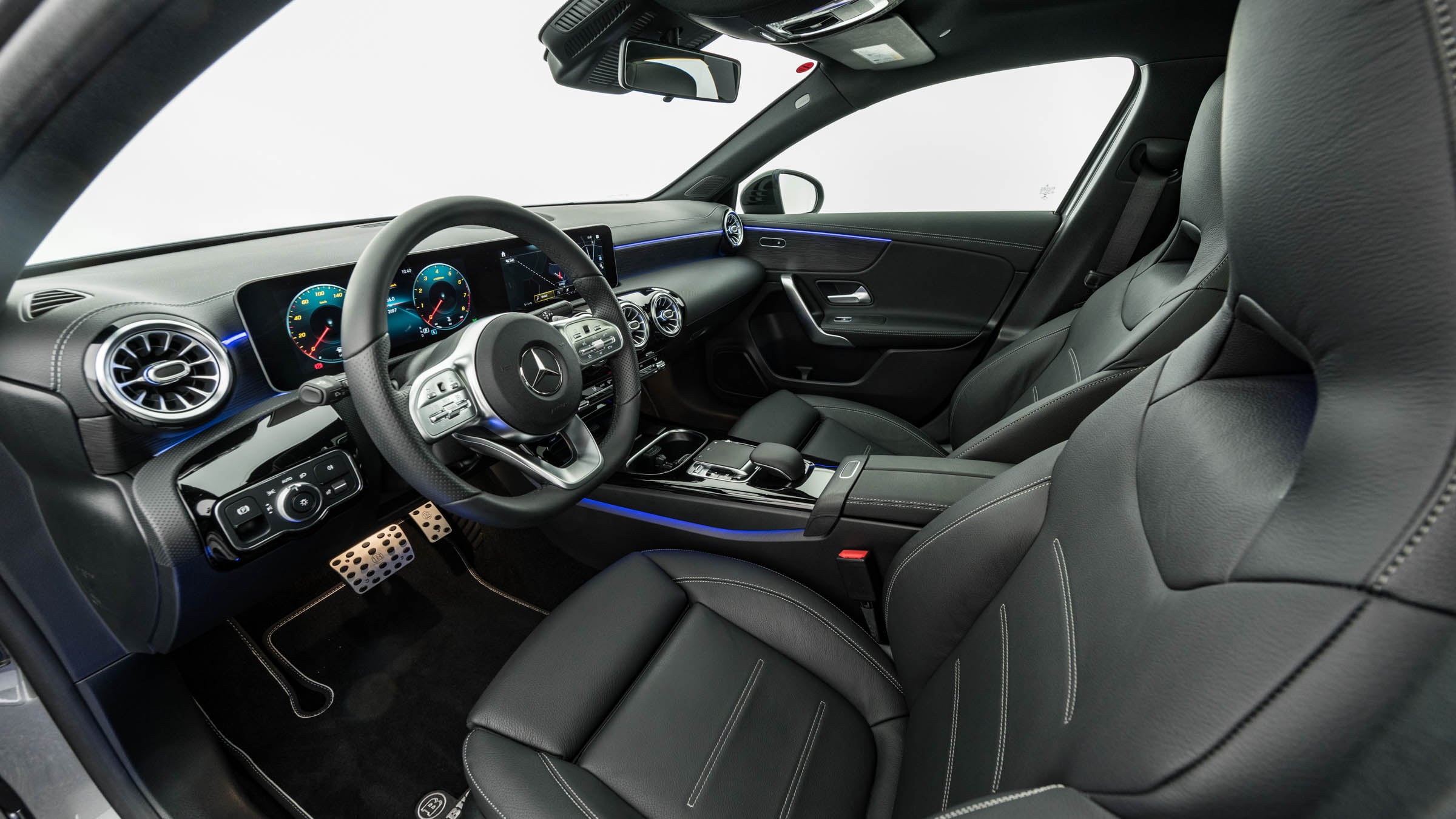 BRABUS Interior Package Accessoires Mercedes W 177 AMG A 45