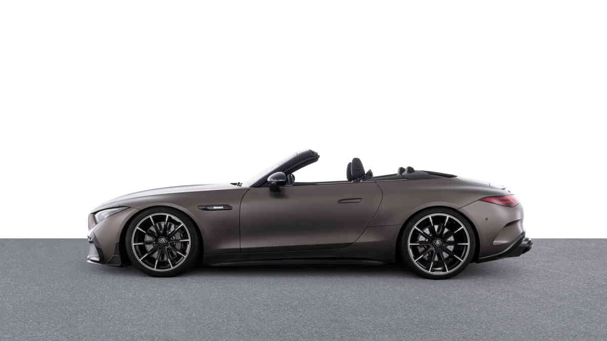 BRABUS 750