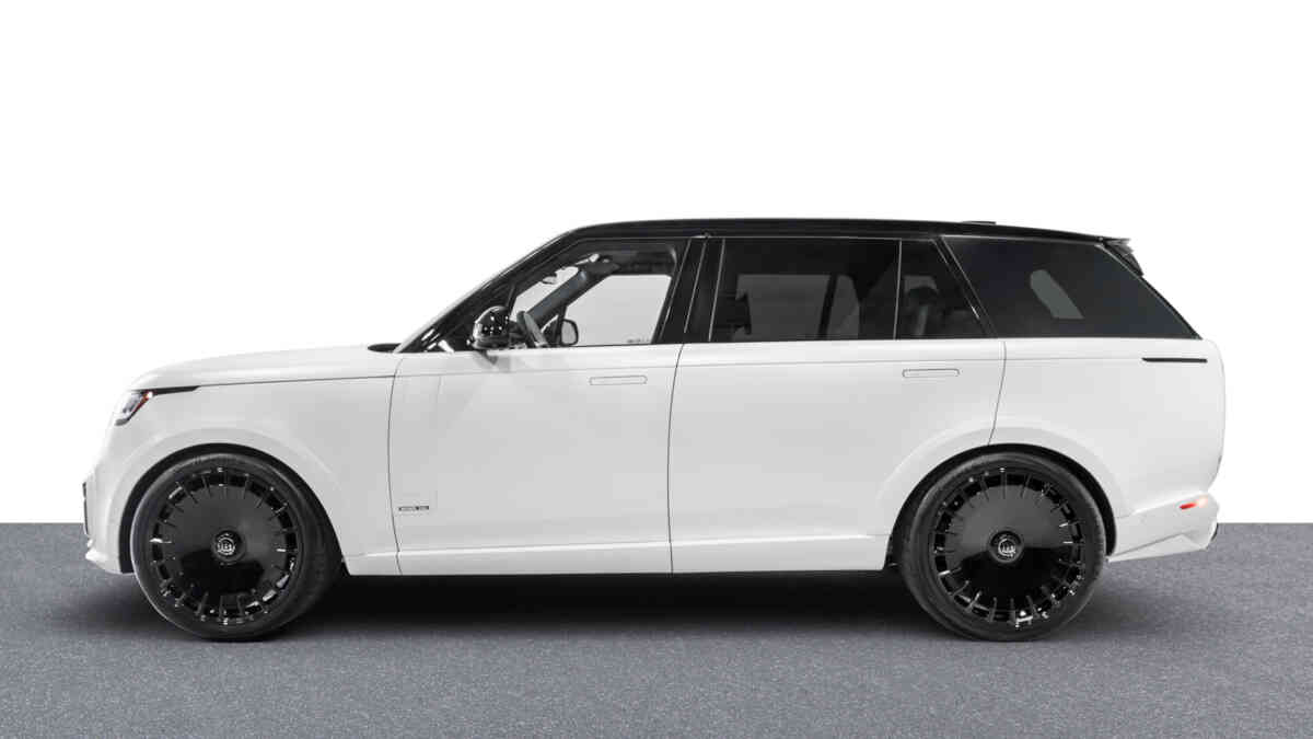 BRABUS 700