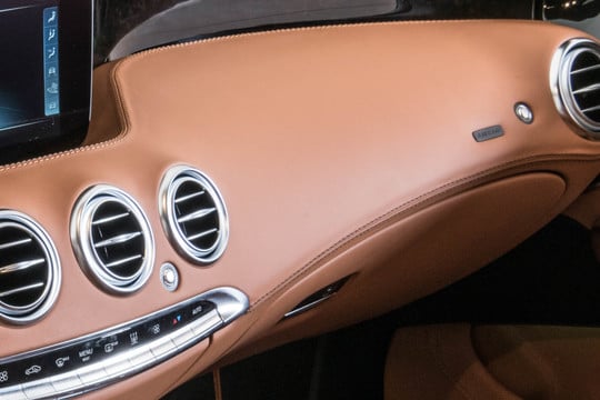 Leather dashboard underpaneling