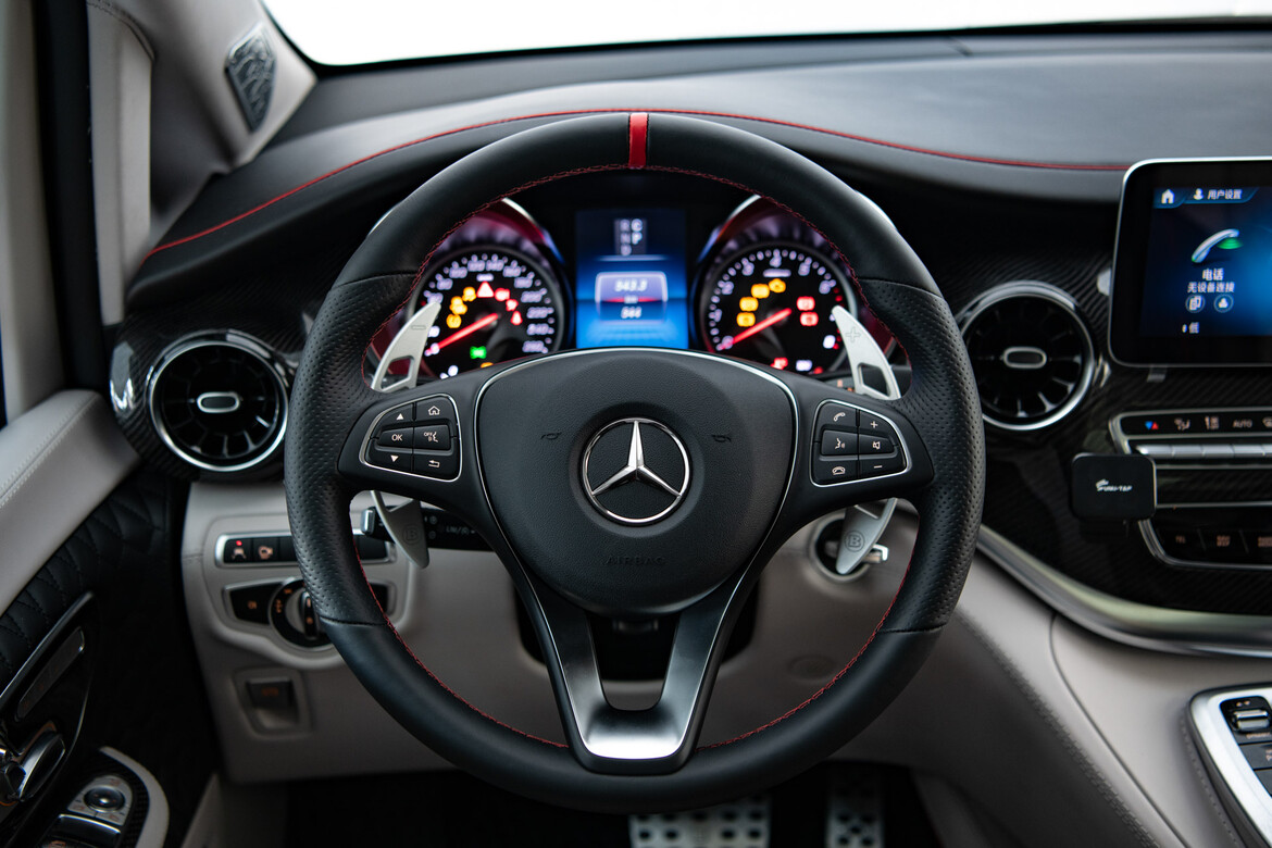 Voitures Neuves Mercedes-Benz Classe V diesel V 250 d LG Style - Brest