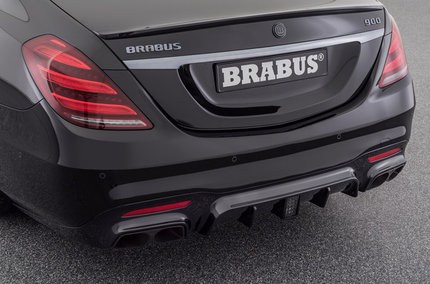 Mercedes S65 Brabus Rocket 900 Hits 211 Mph In Less Than 2 Miles