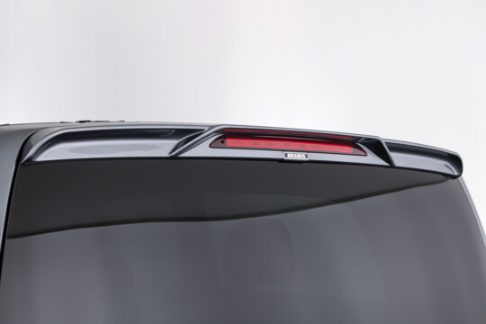 Signature Rear spoiler