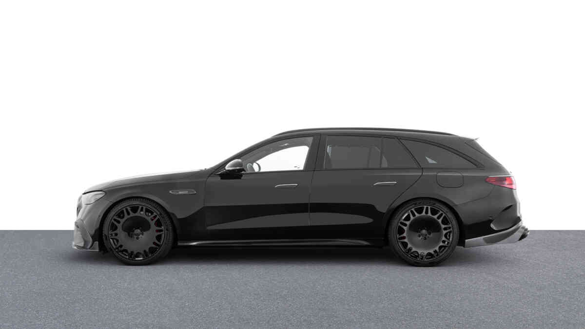 BRABUS 700