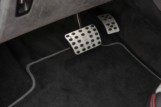 Aluminum pedal pads