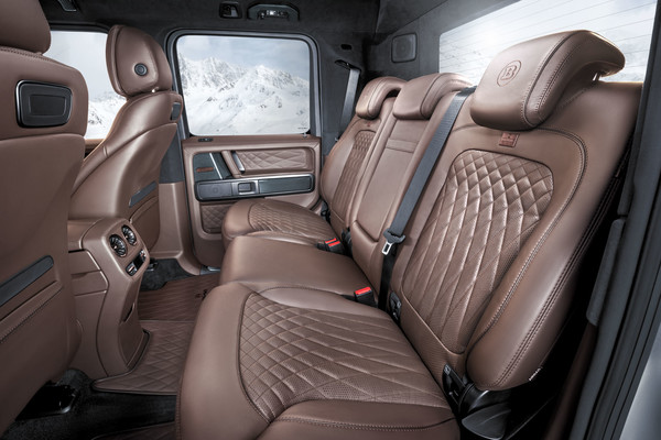 World Premiere Brabus 800 Adventure Xlp News Events Brabus