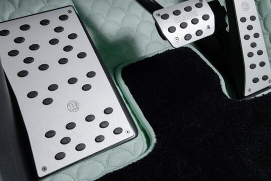 Aluminium footrest