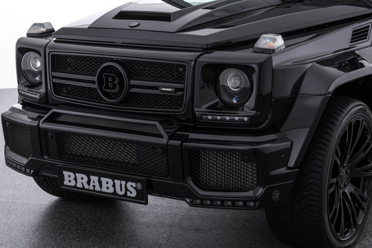 BRABUS Carbon special accessory Package 