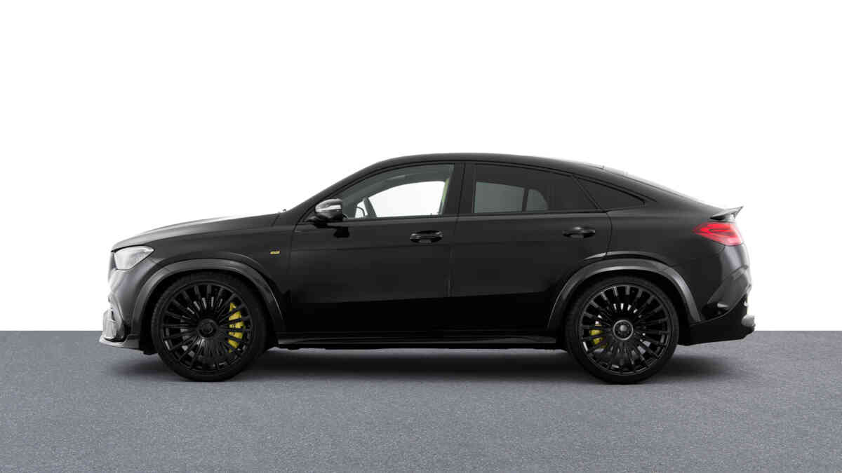 BRABUS 900