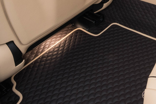 LEATHER FLOOR MATS QUILTED *