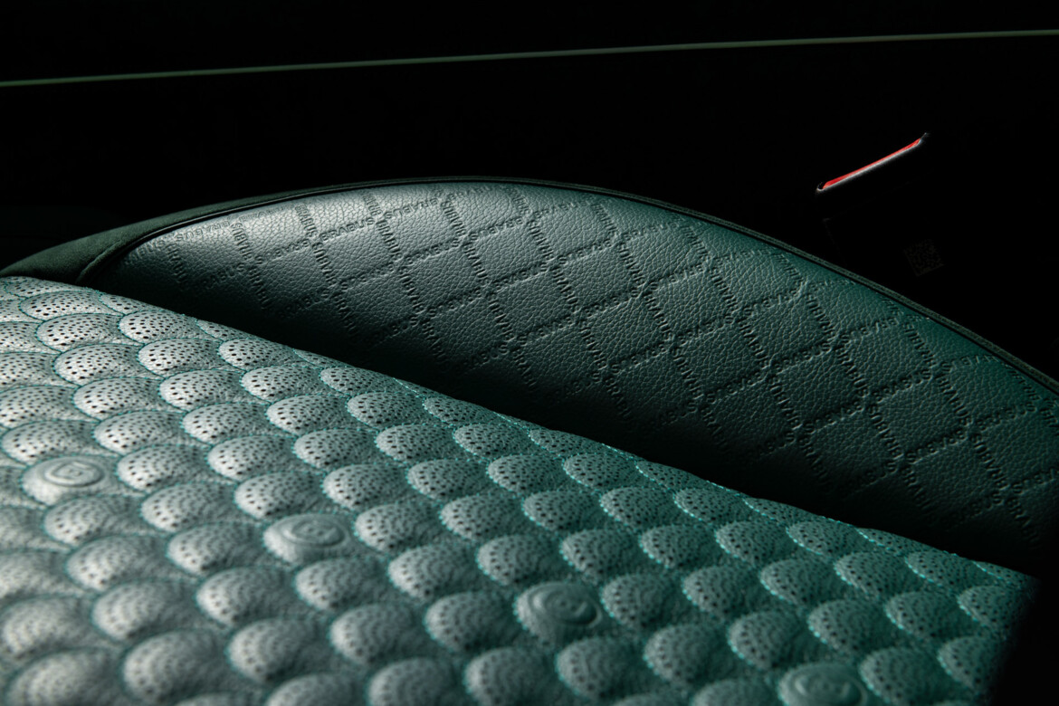 BRABUS 800 MEAN GREEN - Mercedes-AMG G 63 (W 465) - Supercars - Cars ...