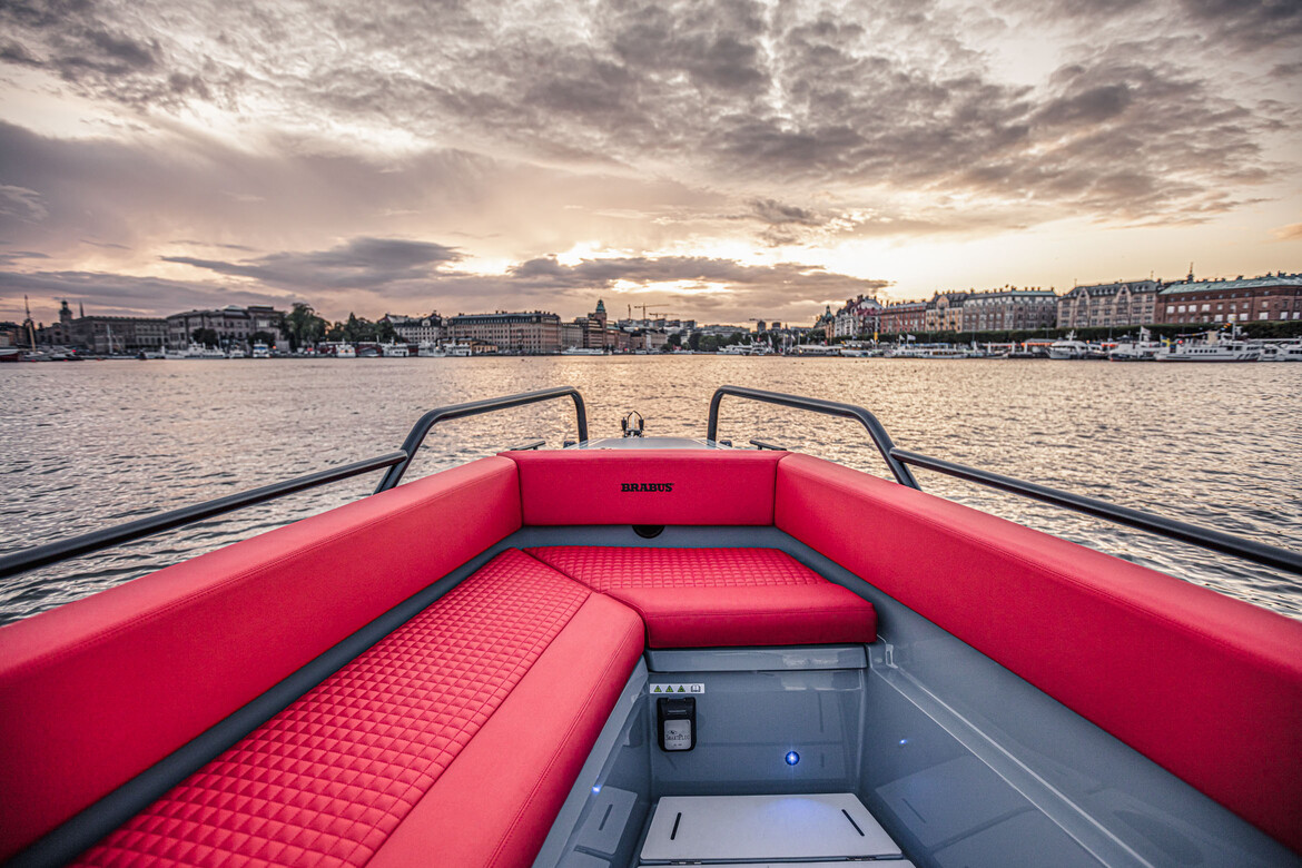 BRABUS%20Marine%20500%20%285%29 1170x780