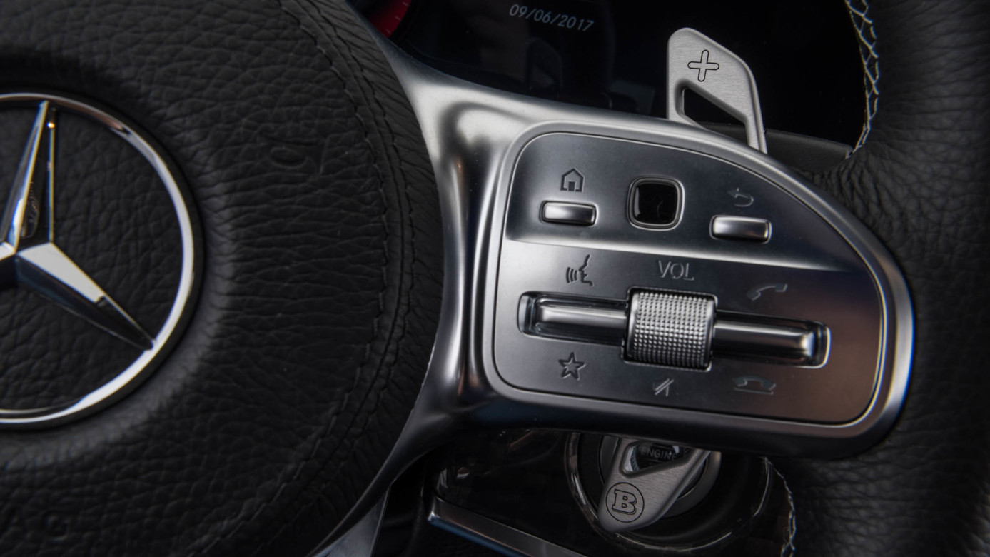 Liontuning - Tuningartikel für Ihr Auto  Alu Schaltwippen Verlängerung  Schaltpaddel für diverse Mercedes Benz AMG Modelle schwarz