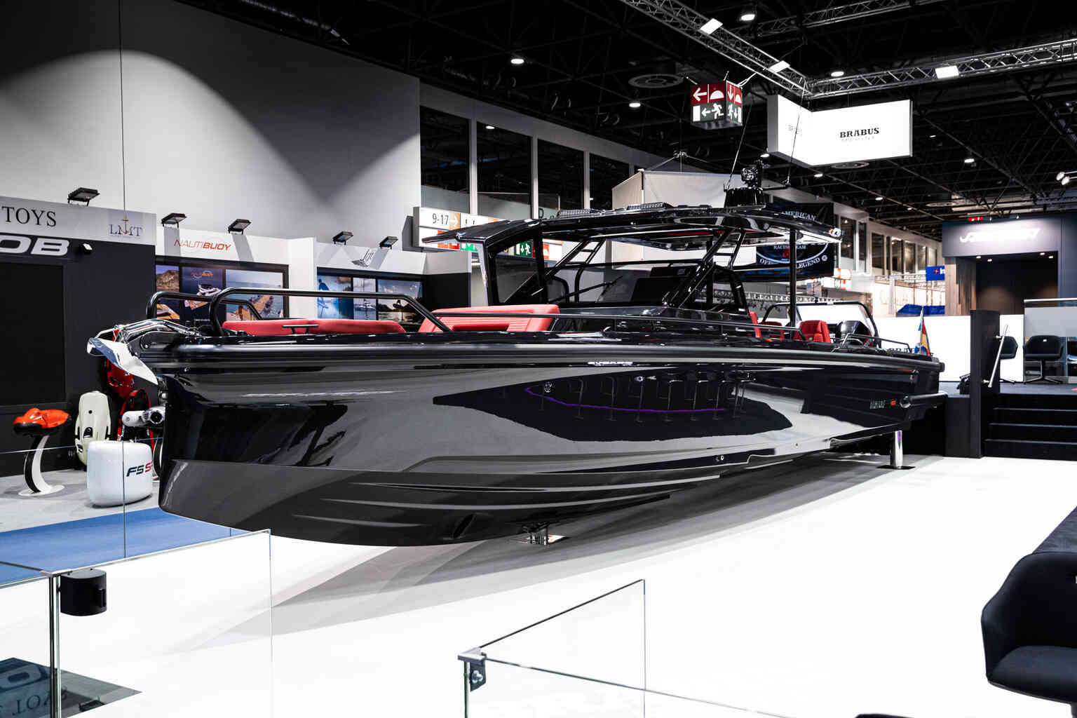 Boot Düsseldorf 2023 - BRABUS Marine, Axopar and many more Premium ...