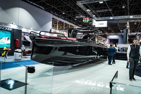 Brabus Shadow 900 Black Ops Now Available News Events Brabus Brabus Shadow 900 Black Ops Now Available News Events Brabus