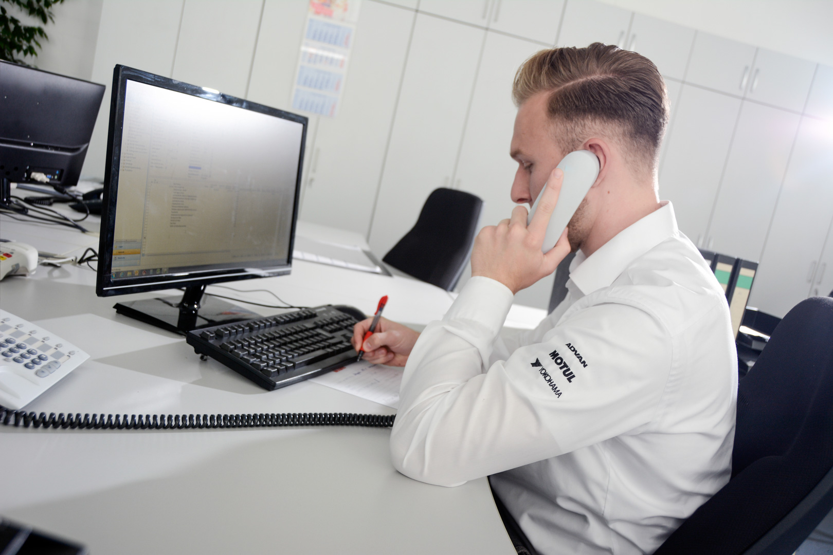 Ausbildung Kaufmann Für Groß Und Außenhandelsmanagement www.brabus.com